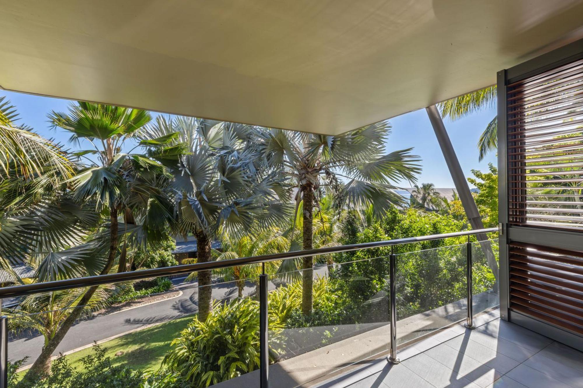 Yacht Club Villas On Hamilton Island By Hiha Exterior photo